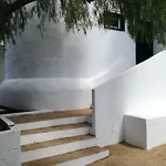 فيلة Sorondongo & Garden *