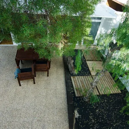 فيلة Sorondongo & Garden *