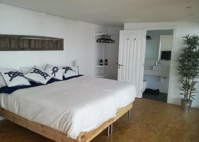 فيلة Sorondongo & Garden *